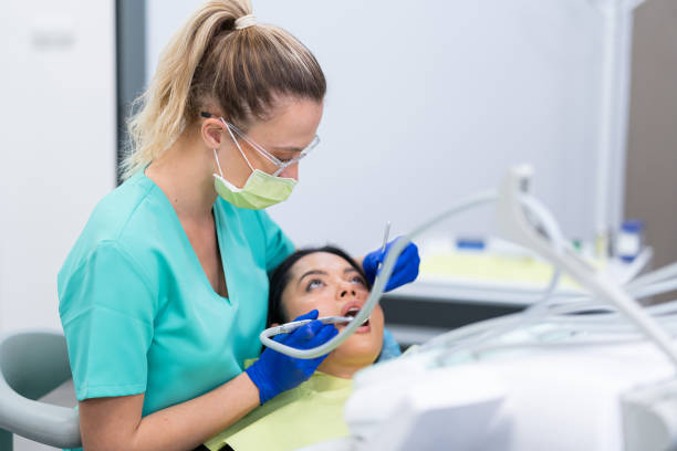 Best Broken or Cracked Tooth Emergency Dentist in Coconut Creek, FL